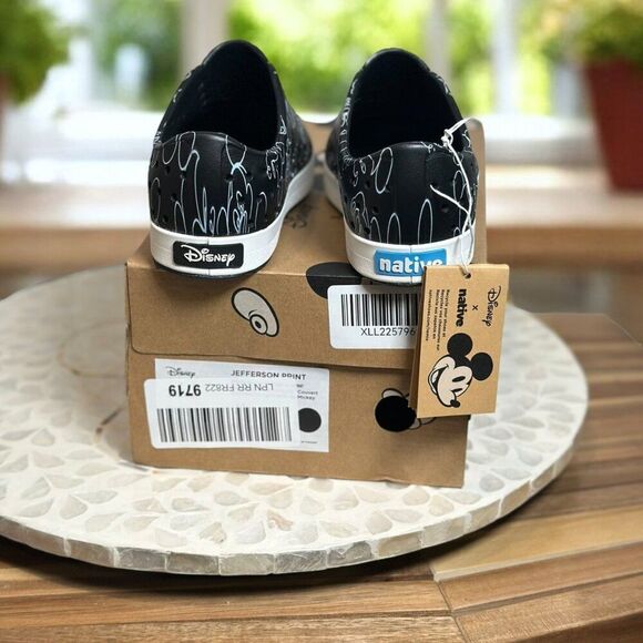 Native Kids X Disney Jefferson Print Slip-on Water Shoes Mickey Doodle Size J 1 - Picture 10 of 14